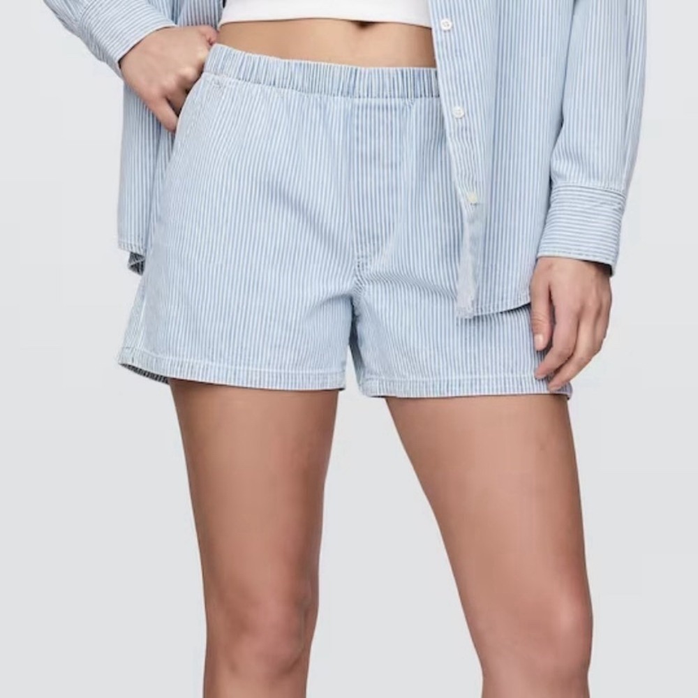 GAP Light Blue Pinstripe Elastic Waist Shorts